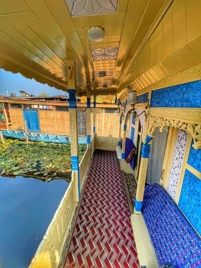 Lala Rukh Group Of Houseboats Hotel Srīnagar Kültér fotó